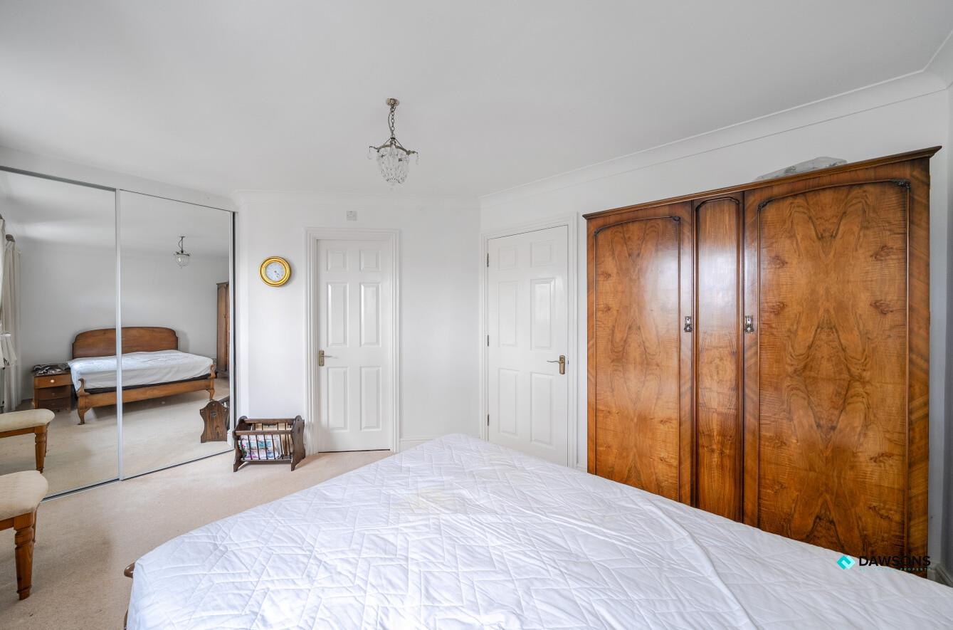 Heneage Drive, West Cross, Swansea, SA3 5BR